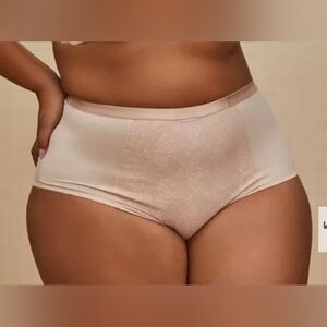 NWT Torrid Microfiber High-Rise Brief 360° Smoothing Panty H-1532